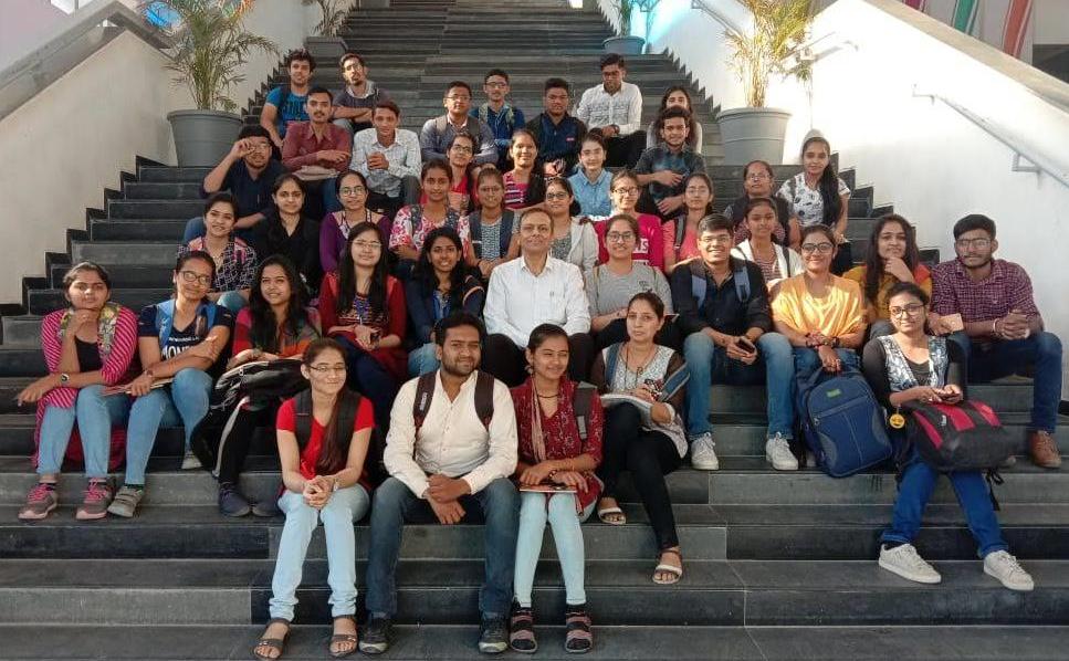 activities-achievements-r-j-tibrewal-commerce-college